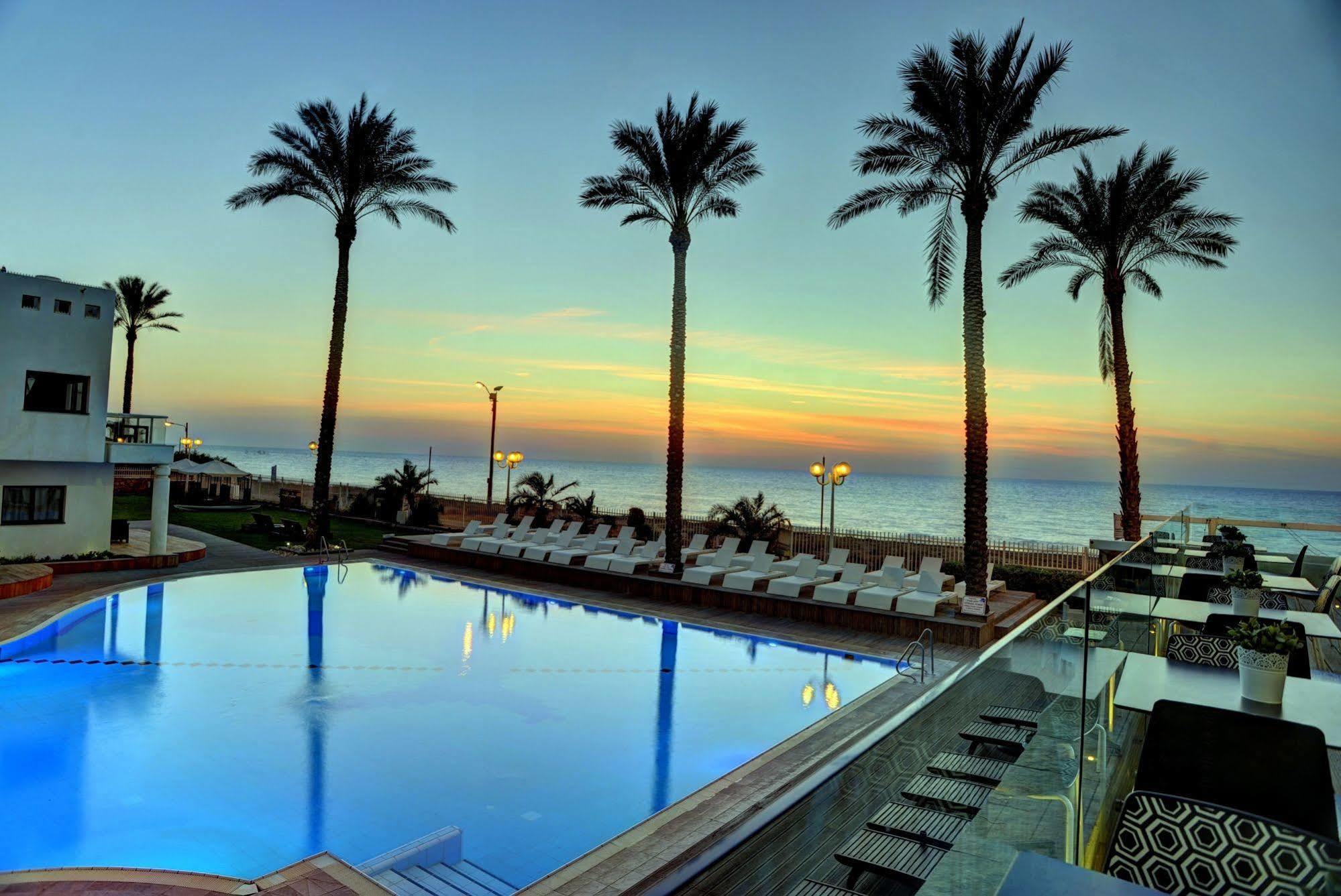 Jacob Sea Life Nahariya Exterior foto